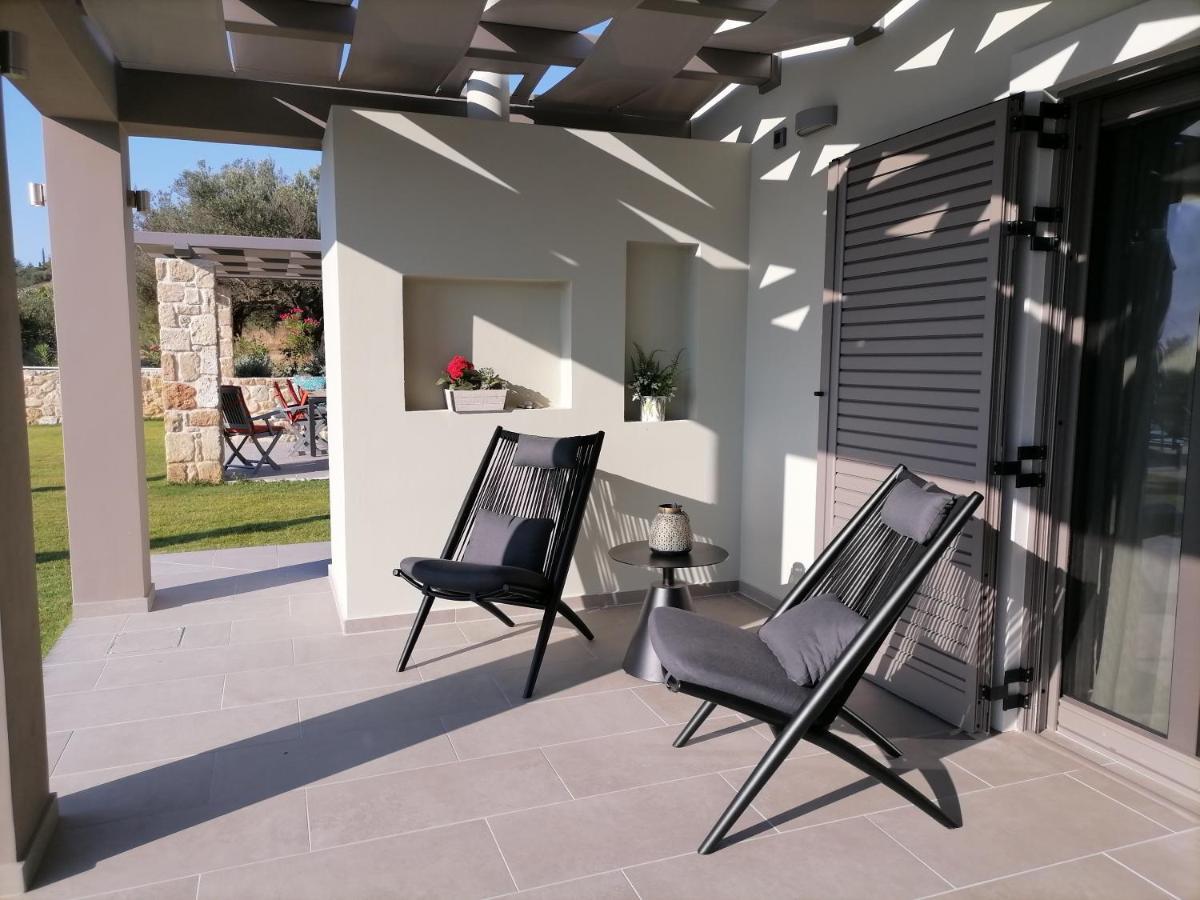 Alekos Beach Houses-Elia Villas ليكسوري المظهر الخارجي الصورة
