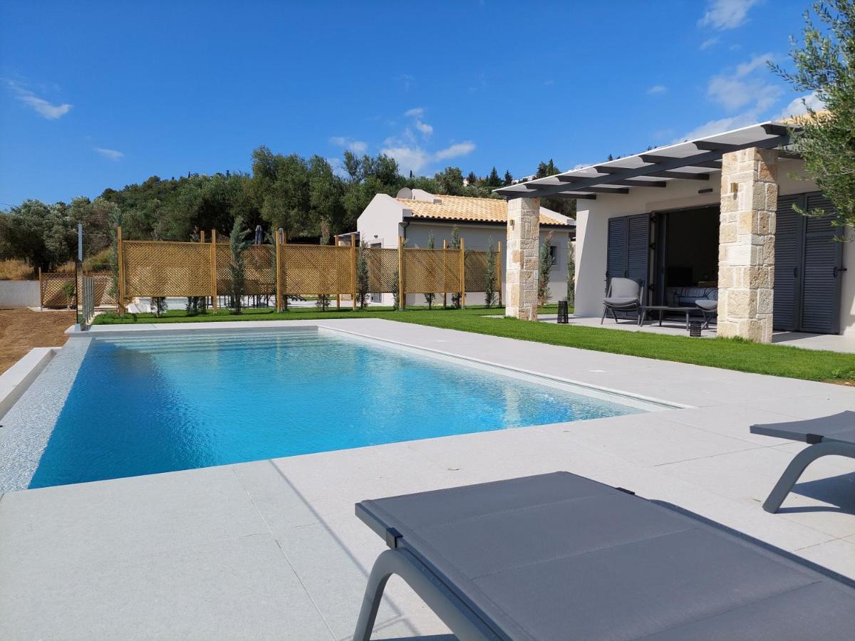 Alekos Beach Houses-Elia Villas ليكسوري المظهر الخارجي الصورة
